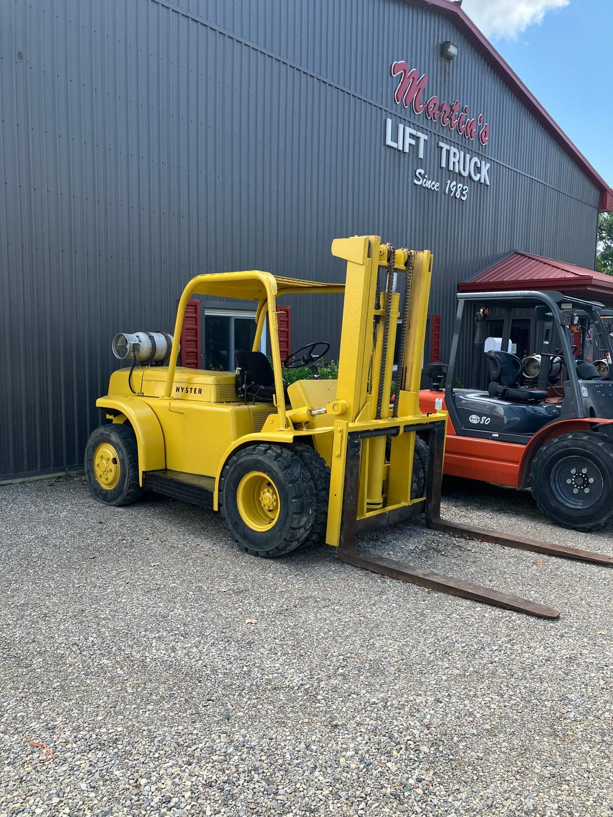 15000 LBS Hyster forklift P95-916
