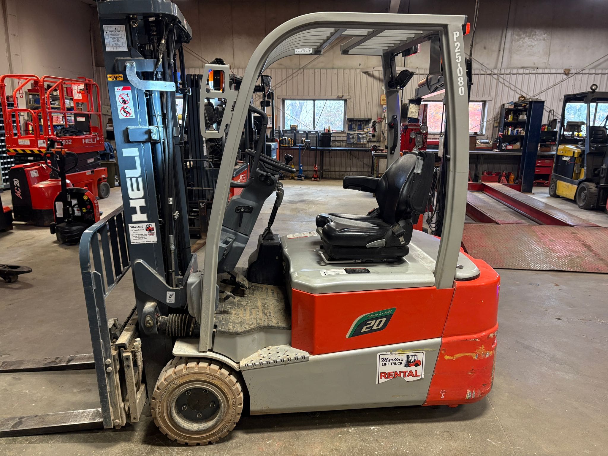 HELI 4K 3 Wheel (P25-080)